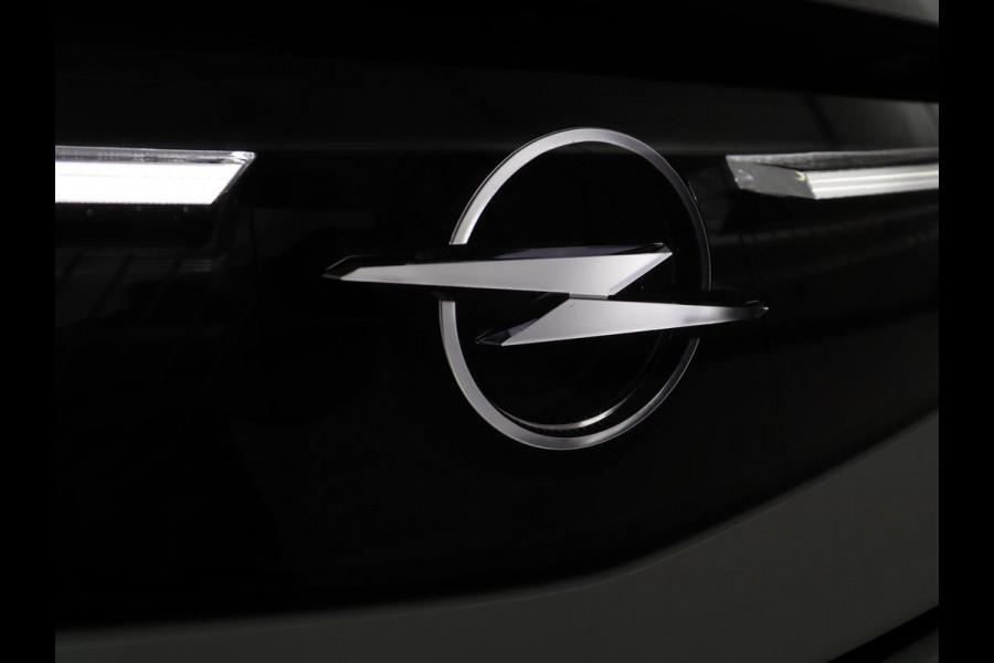 Opel Grandland 1.2 Turbo Hybrid GS | Trekhaak | Stoelverwarming | LED | Head-Up | Apple Carplay |