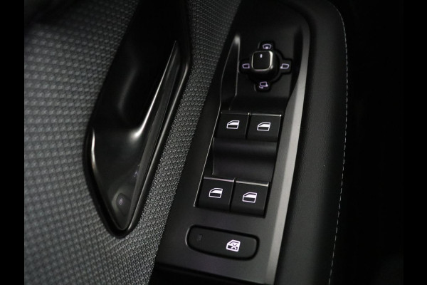 Opel Grandland 1.2 Turbo Hybrid GS | Trekhaak | Stoelverwarming | LED | Head-Up | Apple Carplay |