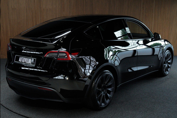 Tesla Model Y SOH: 96,7% Navi 360° Leder ACC Autopilot PDC Elektr. achterklep Stoelverwarmimg voor en achter Stuurverwarming Optie: Full Self-Driving Capability BTW auto
