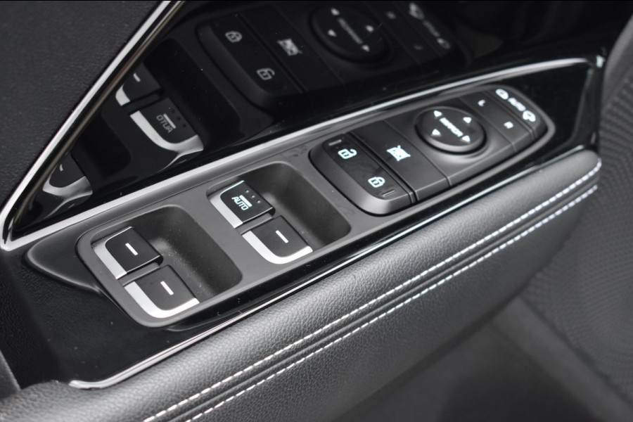 Kia e-Niro Edition 64 kWh SOH 100% | STOELVERWARMING | NAP | CAMERA | STUURVERWARMING | APPLE CARPLAY | ANDROID AUTO