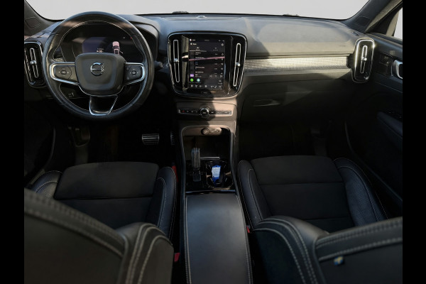 Volvo XC40 Recharge P8 AWD R-Design, panoramadak, electr bedienbare trekhaak, VOL OPTIES, 1 e eigenaar, Origineel NL auto met nap