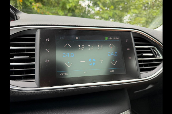 Peugeot 308 SW 1.2 PureTech Blue Lease Premium | Cruise control + NAP + Leder Nu € 7.950,- !!!