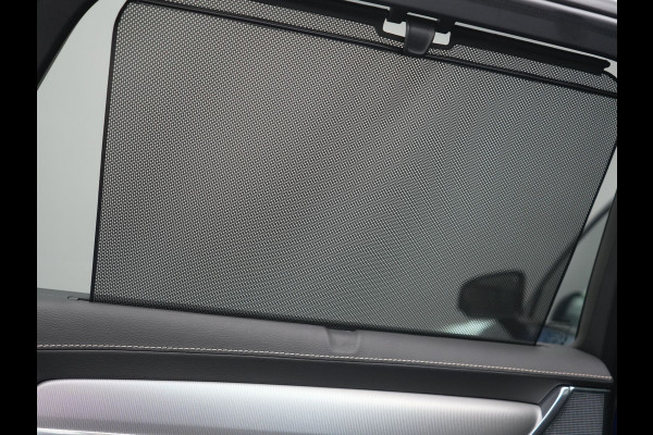 Volvo V90 T8 AWD Twin Engine R-Design Polestar Engineerd PHEV 407pk Dealer O.H. | Trekhaak Af Fabriek | Four C Luchtvering | Panodak | Head Up | Adaptive Cruise | Bowers & Wilkins | 360 Camera | Alcantara Sportstoelen Memory & Verwarmd | Stuur Verwarmd | Apple Carplay |  20"L.M | Plug In Hybrid |