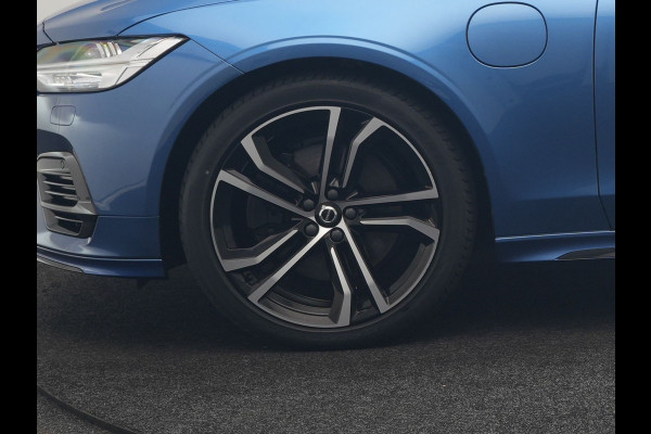 Volvo V90 T8 AWD Twin Engine R-Design Polestar Engineerd PHEV 407pk Dealer O.H. | Trekhaak Af Fabriek | Four C Luchtvering | Panodak | Head Up | Adaptive Cruise | Bowers & Wilkins | 360 Camera | Alcantara Sportstoelen Memory & Verwarmd | Stuur Verwarmd | Apple Carplay |  20"L.M | Plug In Hybrid |