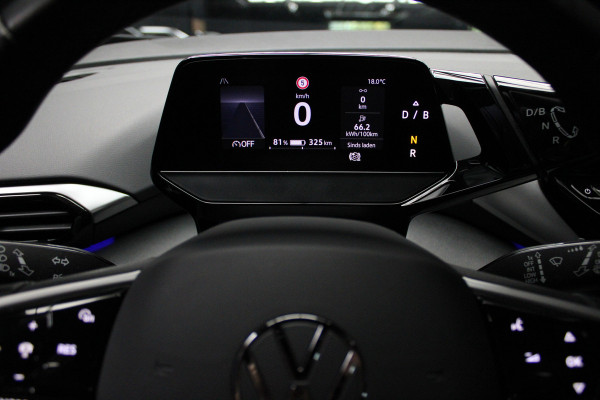 Volkswagen ID.4 Pro Navi HUD ACC Camera Warmtep. Carplay PDC Stuurverwarm. LM velgen Climate (3 zone) Interieur voorverwarming & koeling