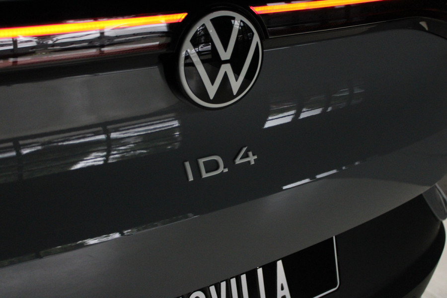 Volkswagen ID.4 Pro Navi HUD ACC Camera Warmtep. Carplay PDC Stuurverwarm. LM velgen Climate (3 zone) Interieur voorverwarming & koeling