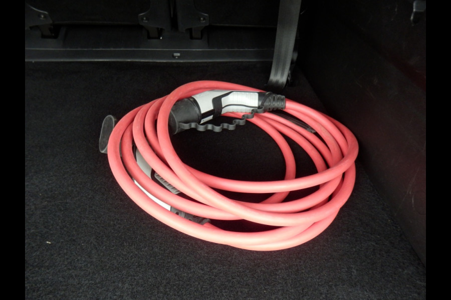 Citroën E-Berlingo E-Feel 50 kWh I Nav. I 360 camera IPark. sens. v + a I