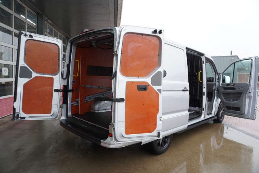 Volkswagen Crafter 35 2.0 TDI 177PK L3H2 Automaat nr.V060 | Airco | Cruise| Camera | Apple CP-Android auto