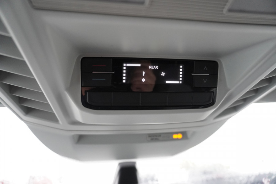 Volkswagen Crafter 35 2.0 TDI 177PK L3H2 Automaat nr.V060 | Airco | Cruise| Camera | Apple CP-Android auto