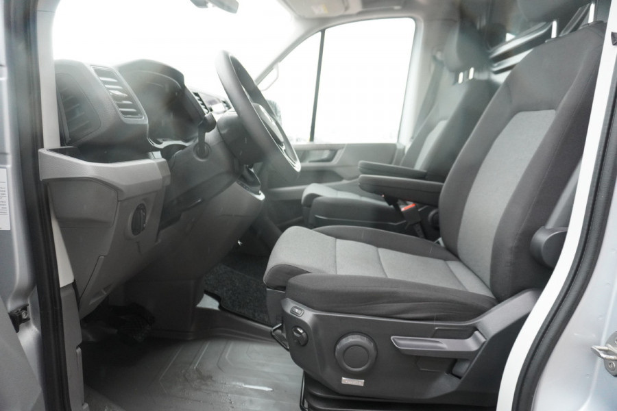 Volkswagen Crafter 35 2.0 TDI 177PK L3H2 Automaat nr.V060 | Airco | Cruise| Camera | Apple CP-Android auto