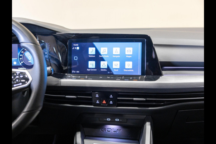 Volkswagen Golf 1.4 eHybrid GTE SOH 90% / 245pk / NAP / Apple CarPlay / Adaptieve cruise control /