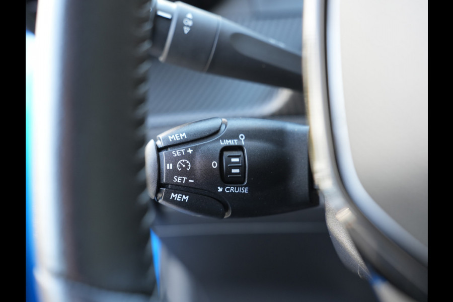 Peugeot e-208 EV Active Pack 50 kWh | Cruise control | DAB | LED | Apple Carplay/Android Auto |