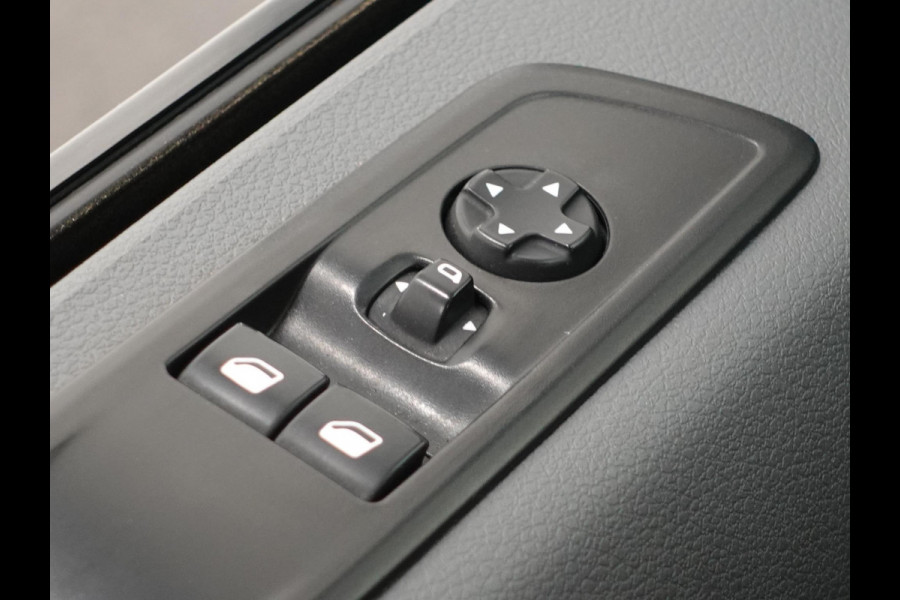 Opel Vivaro-e L3H1 Edition 75 kWh Automaat Airco Navigatie Cruise Control Camera