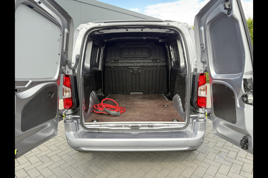 Opel Combo 50kWh 136 PK / AUTOMAAT / L1H1 / CAMERA / 1e EIG. / 35.706 KM! / CRUISE / AIRCO