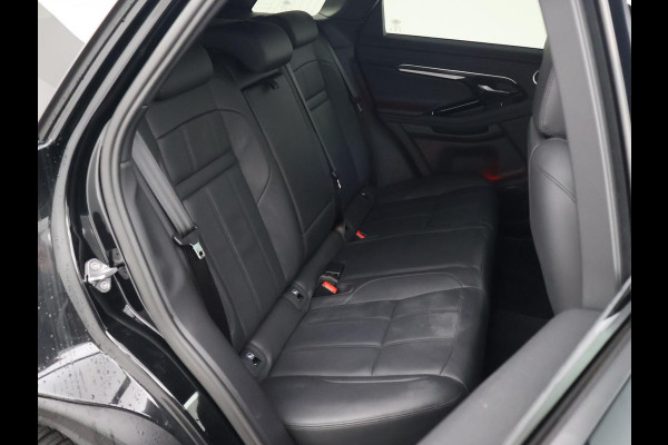 Land Rover Range Rover Evoque 1.5 P300e AWD BRONZE COLLECTION R DYNAMIC + PANORAMA | TREKHAAK | MERIDIAN | 20 INCH