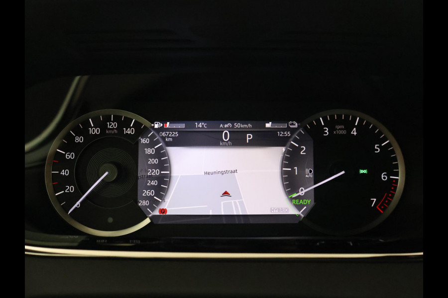 Land Rover Range Rover Evoque 1.5 P300e AWD BRONZE COLLECTION R DYNAMIC + PANORAMA | TREKHAAK | MERIDIAN | 20 INCH