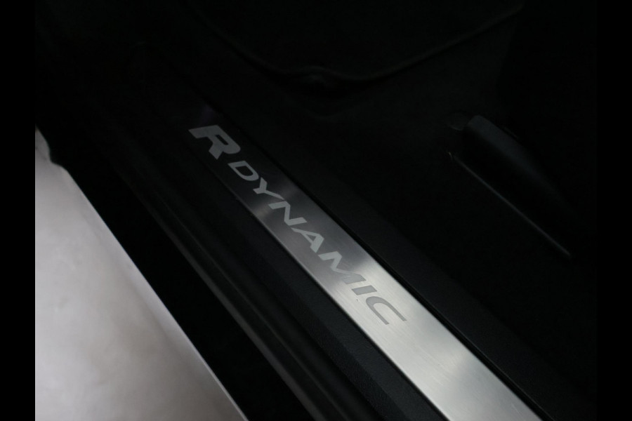 Land Rover Range Rover Evoque 1.5 P300e AWD BRONZE COLLECTION R DYNAMIC + PANORAMA | TREKHAAK | MERIDIAN | 20 INCH
