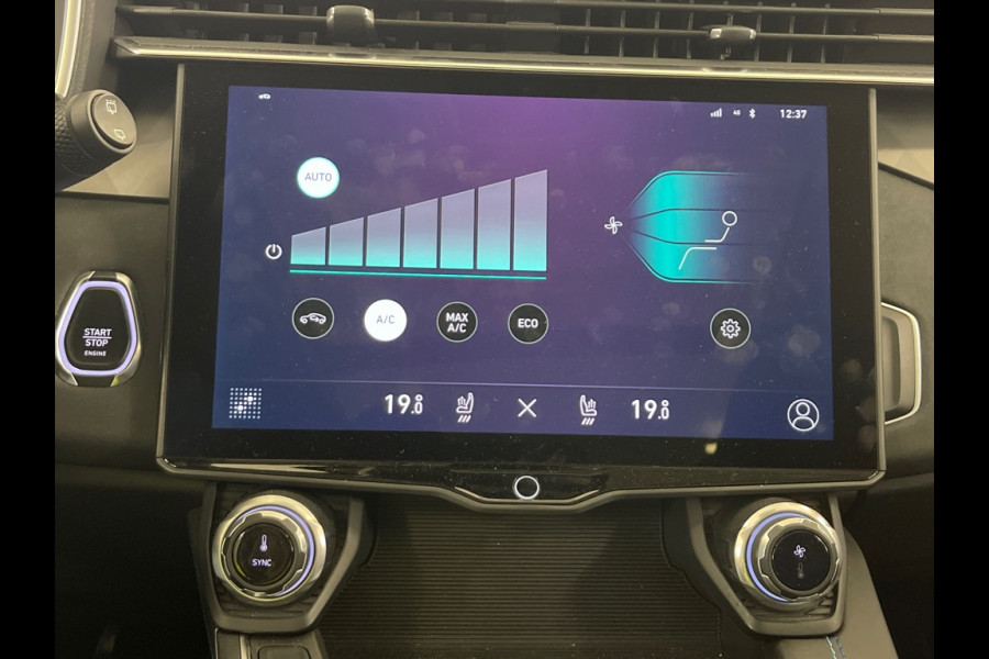 Lynk & Co 01 1.5 262pk Plug-in Pano Trekhaak Stoelverw Adaptive-CC 360° Nav/Cam PHEV