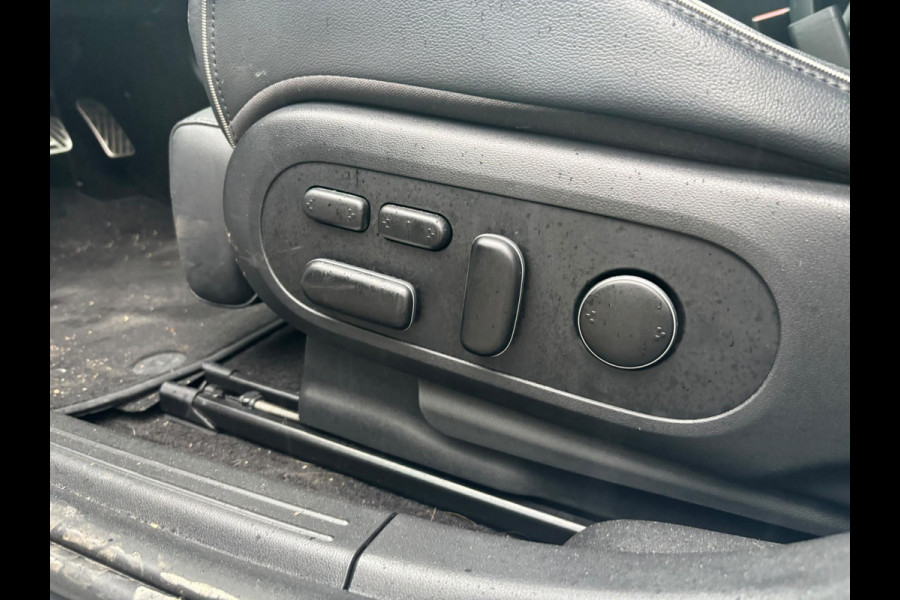 Hyundai IONIQ 5 Lounge 73kWh | NIEUW BINNEN, MEER FOTO'S VOLGEN | 218PK | 97,6% SoH |  Ergonomische Stoelen (incl. ventilatie / stoelverwarming) | Voorstoelen Elektrisch Verstelbaar| 360 Graden Camera | Adaptive Cruise Control