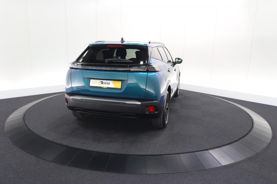 Peugeot e-2008 EV Allure 54 kWh | SOH 97,5% | 11 KW Lader | Apple Carplay | Parkeersensoren