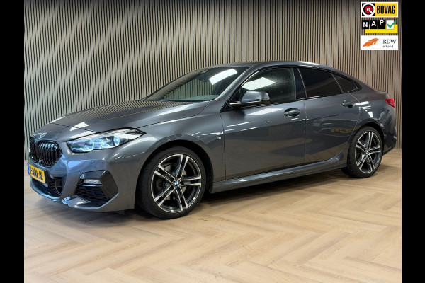 BMW 2 Serie Gran Coupé 218i AUT Executive Edition M-SPORT NAVI CAMERA PDC V+A CARPLAY