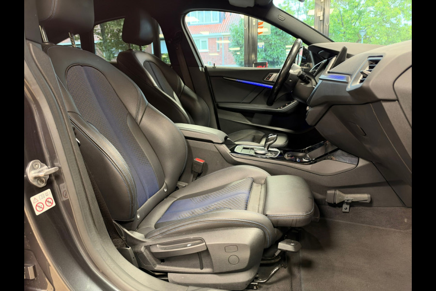 BMW 2 Serie Gran Coupé 218i AUT Executive Edition M-SPORT NAVI CAMERA PDC V+A CARPLAY