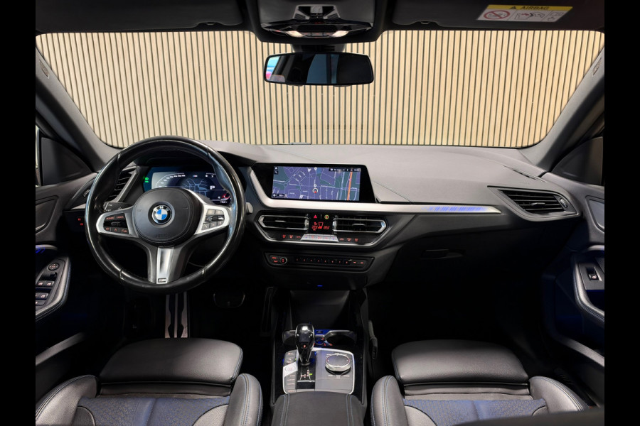 BMW 2 Serie Gran Coupé 218i AUT Executive Edition M-SPORT NAVI CAMERA PDC V+A CARPLAY