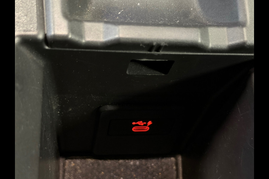 BMW 2 Serie Gran Coupé 218i AUT Executive Edition M-SPORT NAVI CAMERA PDC V+A CARPLAY