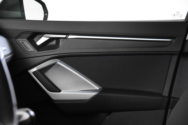 Audi Q3 35 TFSI *1ste Eigenaar*Navigatie*Park assist*Carplay*
