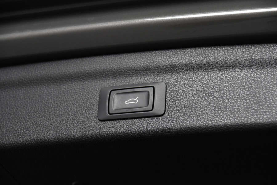 Audi Q3 35 TFSI *1ste Eigenaar*Navigatie*Park assist*Carplay*