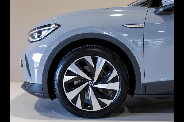Volkswagen ID.4 Family 77 kWh SOH 92% / 204pk / NAP / Warmtepomp / Panorama dak / Achteruitrij camera / Stoelverwarming /