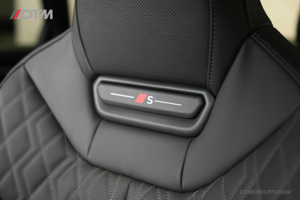 Audi A6 Avant 2.0 e-hybrid Quattro S-Edition | Lage Bijtelling! | Vol Optie! | 4WS | Luchtvering