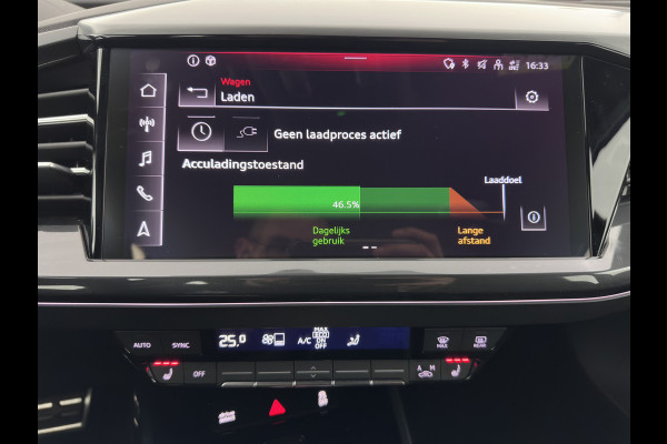 Audi Q4 e-tron 40 S edition 77 kWh (3-Fase-11kW) (INCL.BTW) *HEAT-PUMP | LEATHER-FABRIC | MATRIX-LED | ADAPTIVE-CRUISE | CAMERA | DIGI-COCKPIT | KEYLESS | AMBIENT-LIGHT | AUDI-SOUND | NAVI-FULLMAP | PRIVACY-GLASS | ECC | PDC | 20''ALU*