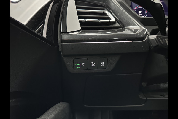 Audi Q4 e-tron 40 S edition 77 kWh (3-Fase-11kW) (INCL.BTW) *HEAT-PUMP | LEATHER-FABRIC | MATRIX-LED | ADAPTIVE-CRUISE | CAMERA | DIGI-COCKPIT | KEYLESS | AMBIENT-LIGHT | AUDI-SOUND | NAVI-FULLMAP | PRIVACY-GLASS | ECC | PDC | 20''ALU*
