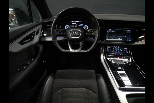 Audi Q7 60 TFSI e quattro Competition [SCHUIFKANTELDAK, APPLECARPLAY, ANDROID, CRUISE CONTROL, STOELVERWARMING, MEMORY SEATS, HEAT UP DISPLAY, DIGITAL DASH, CAMERA, PDC V+A, ELEKTRISCHE ACHTERKLEP, HALF ALCANTARA, NIEUWSTAAT]