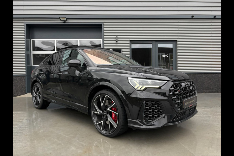 Audi Q3 Sportback TFSI RS |BTW|RS Stoelen|Matrix|ACC|Pano|