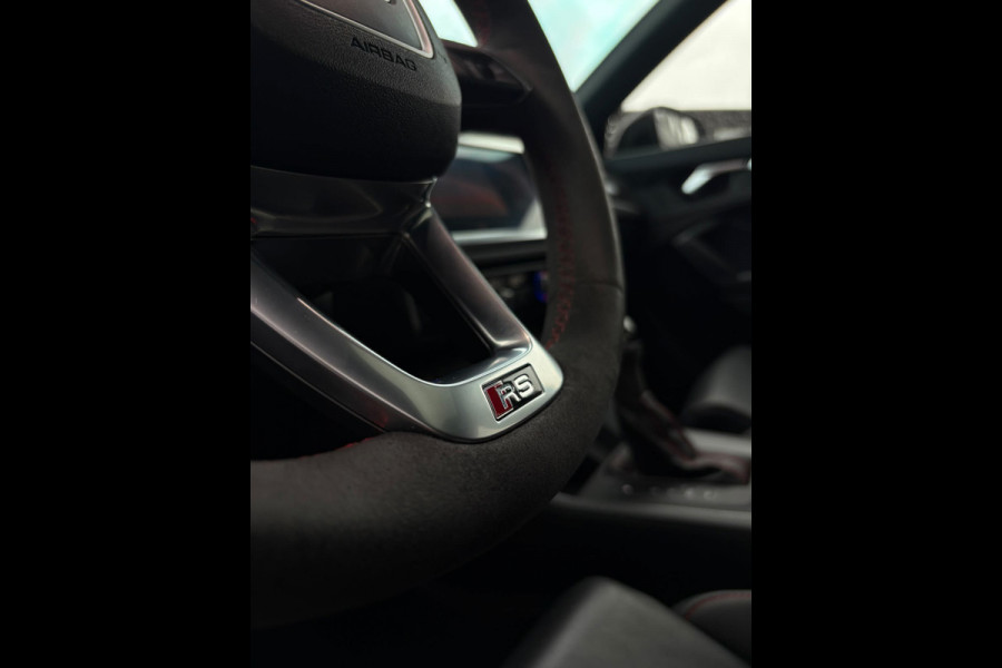 Audi Q3 Sportback TFSI RS |BTW|RS Stoelen|Matrix|ACC|Pano|