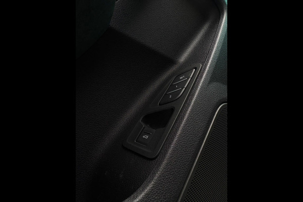 Audi Q3 Sportback TFSI RS |BTW|RS Stoelen|Matrix|ACC|Pano|
