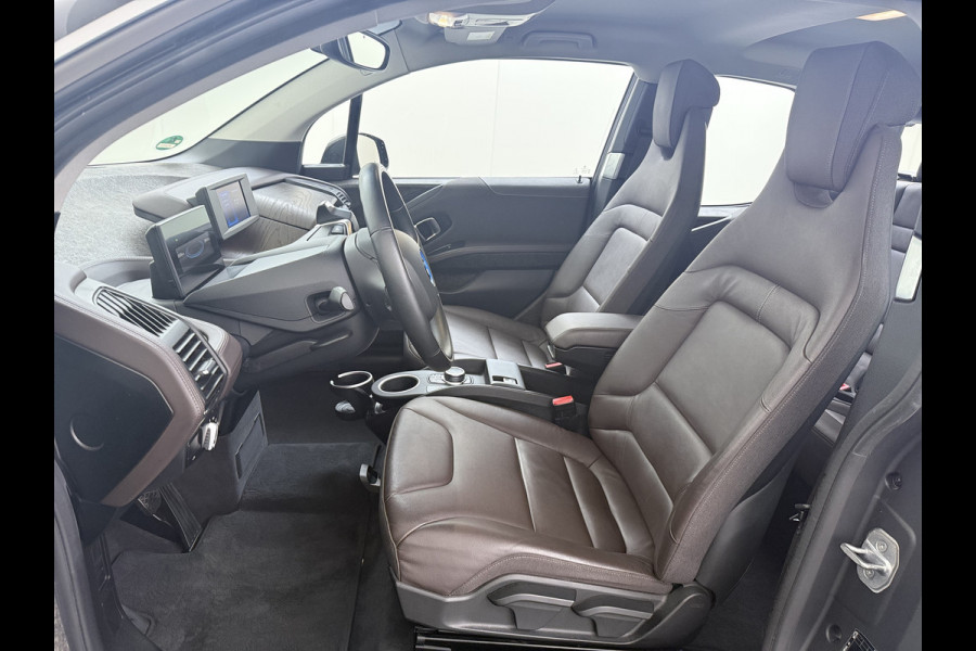 BMW i3 120Ah 42 kWh Warmtepomp Sportpakket Leer Navi Ecc Pdc Tel. Usb 20'LM CruiseControl Stoelverw. KeylessStart Isofix Led Aut.Verlichting Elek.Ramen Comfort pakket