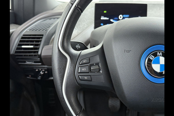 BMW i3 120Ah 42 kWh Warmtepomp Sportpakket Leer Navi Ecc Pdc Tel. Usb 20'LM CruiseControl Stoelverw. KeylessStart Isofix Led Aut.Verlichting Elek.Ramen Comfort pakket