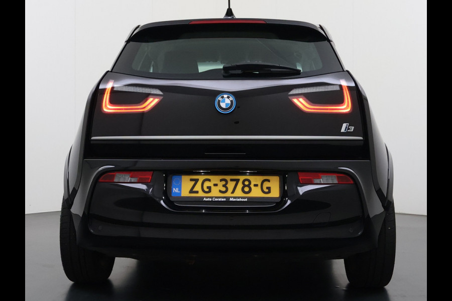 BMW i3 120Ah 42 kWh Warmtepomp Sportpakket Leer Navi Ecc Pdc Tel. Usb 20'LM CruiseControl Stoelverw. KeylessStart Isofix Led Aut.Verlichting Elek.Ramen Comfort pakket