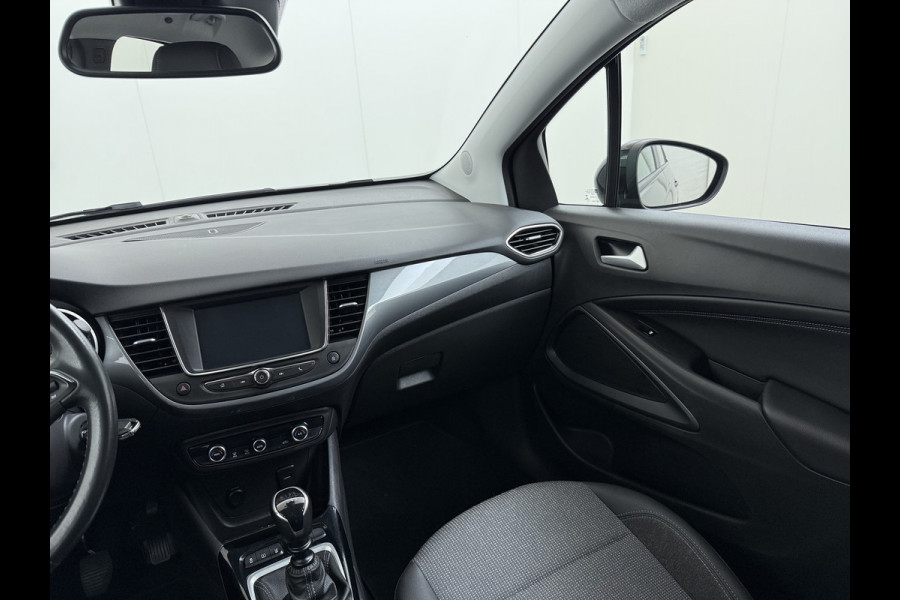 Opel Crossland 1.2T 111pk Camera Apple/Android CruiseControl Pdc Bordherk. Lane-dep. Led Aut.Verlichting Isofix Tel. Ecc Elek.Ramen/Spiegels 16''LM Nieuw Model! 1.2 Turbo Elegance NL-auto!
