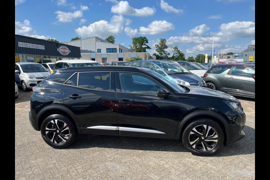 Peugeot 2008 1.2 PureTech Allure(clima,cruise,lmv,nwe-distributieset,bj21,15999,-)