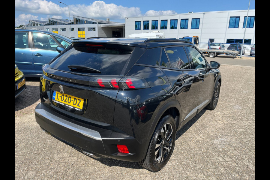 Peugeot 2008 1.2 PureTech Allure(clima,cruise,lmv,nwe-distributieset,bj21,15999,-)