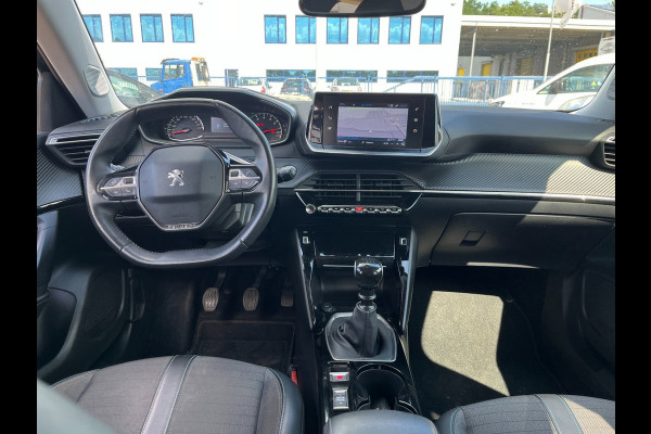 Peugeot 2008 1.2 PureTech Allure(clima,cruise,lmv,nwe-distributieset,bj21,15999,-)