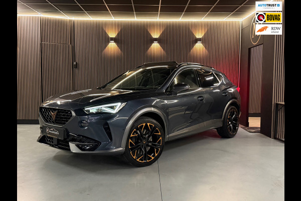 CUPRA Formentor 1.4 e-Hybrid VZ Copper Edition 245 PK |Performance | Pano |Keyl | Kuip
