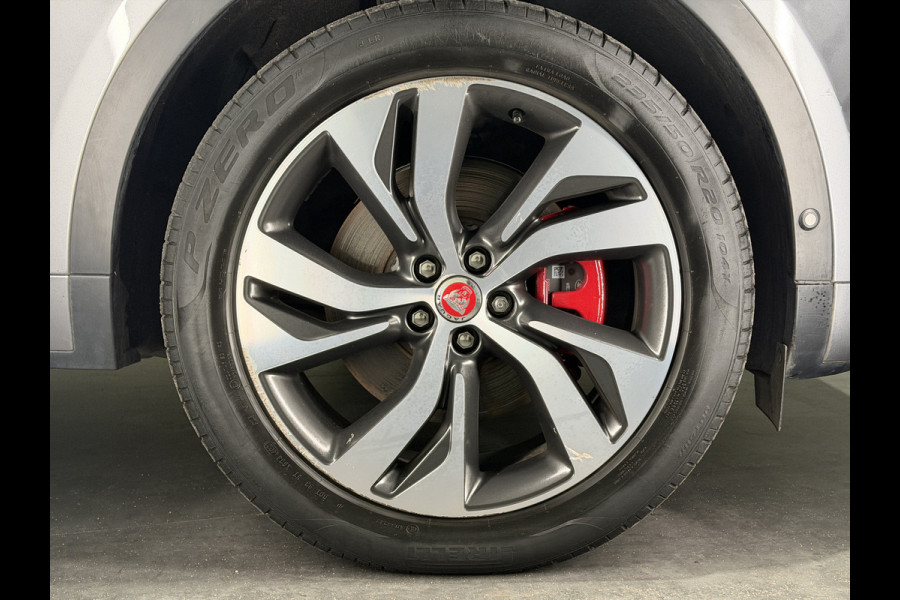 Jaguar E-Pace 1.5 P300e AWD R-Dynamic S | Trekhaak | Stoelen verwarmd | 360 Cam | Luxe Leder