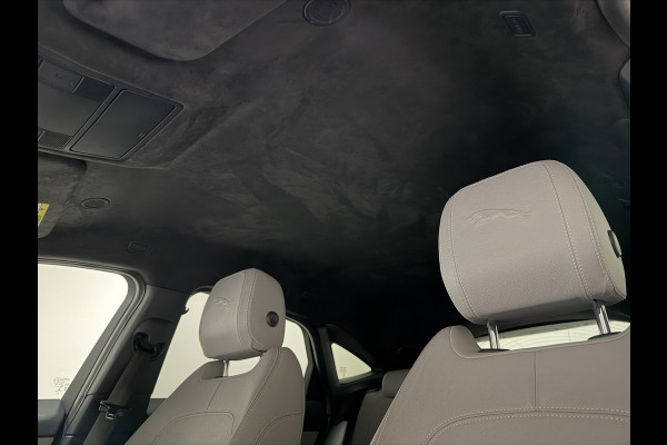 Jaguar E-Pace 1.5 P300e AWD R-Dynamic S | Trekhaak | Stoelen verwarmd | 360 Cam | Luxe Leder
