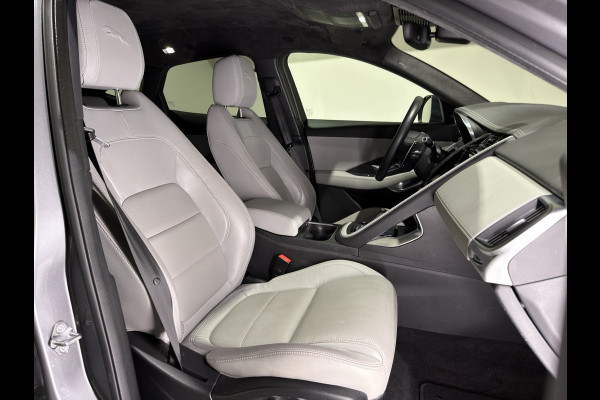 Jaguar E-Pace 1.5 P300e AWD R-Dynamic S | Trekhaak | Stoelen verwarmd | 360 Cam | Luxe Leder