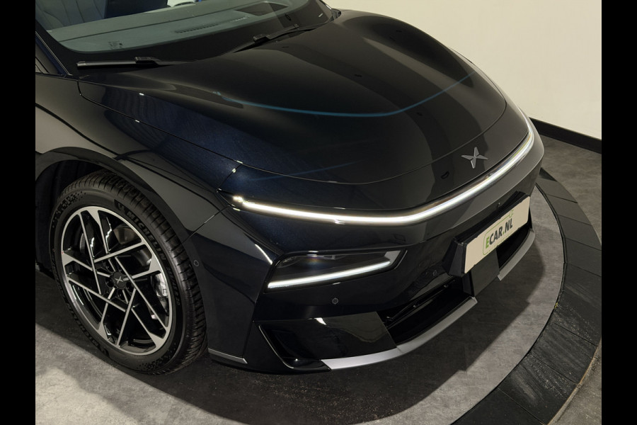 XPeng P7+ RWD Long Range 74.9 kWh | Luxe wit leder interieur | Stoelen verwarmd geventileerd & massage functie